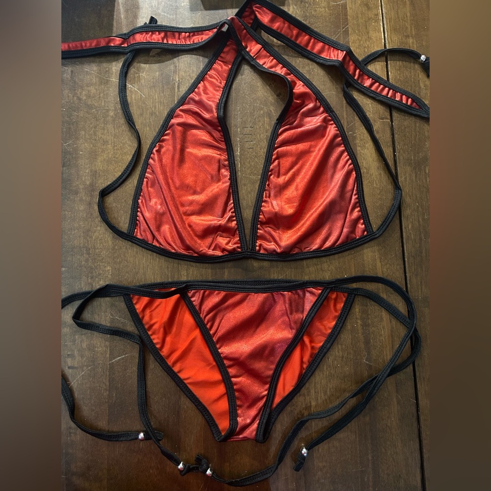 New with Defects Sexy Red Metallic Lame Tri-Top Tie Side Bottom Bikini w/ Bling